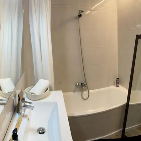 Renttarter Sans Espais Apartament